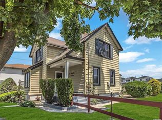 26217 Hook Creek Blvd, Jamaica, NY 11422