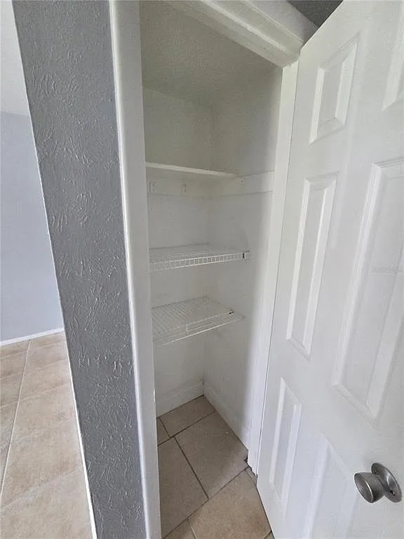 1 bed, 1.5 bath, 762 sqft, $1,375 — Photo 4