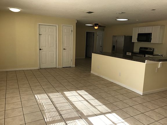 5th image of 141 Brandy Hills Dr