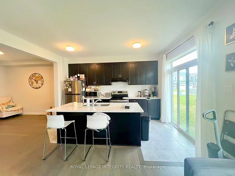 55 Kindred Row — Photo 20