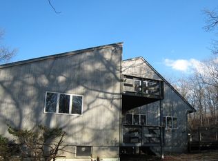 292 N Magee St, Southampton, NY 11968