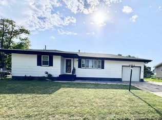 2852 34th Ave, Columbus, NE 68601