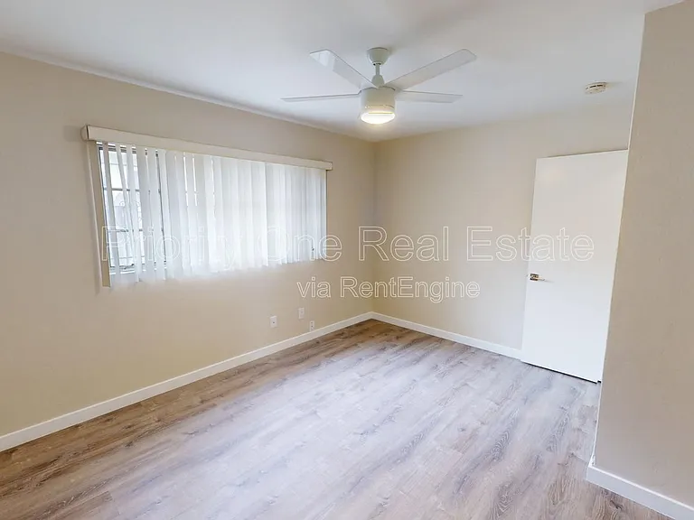 3641 Reynard Way — Photo 10
