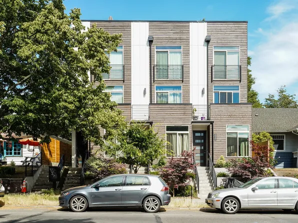 5616C California Ave SW, Seattle, WA 98136