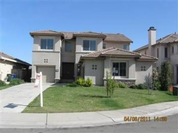 15 Jeanross Ct, Sacramento, CA 95832