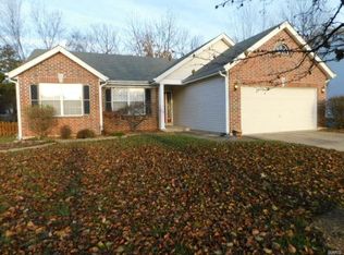 1366 Briar Creek Dr, Saint Charles, MO