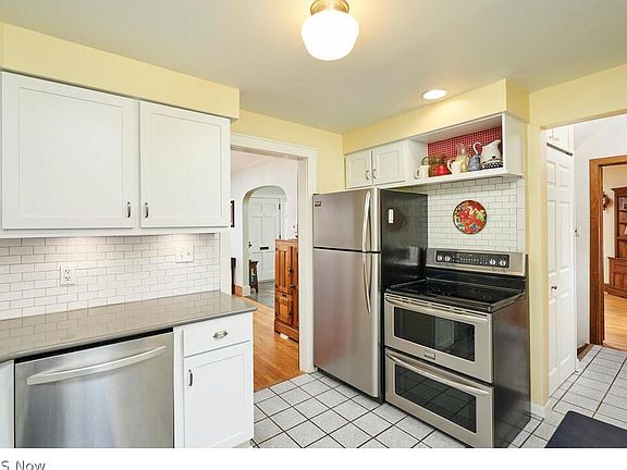 2nd image of 1119 Chestnut Blvd