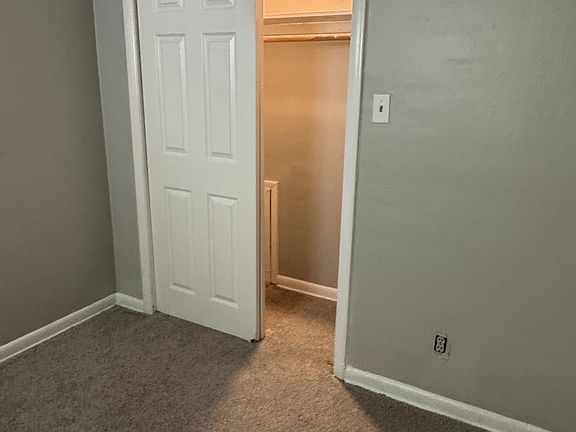 3rd image of 125 W Balview Ave APT 4