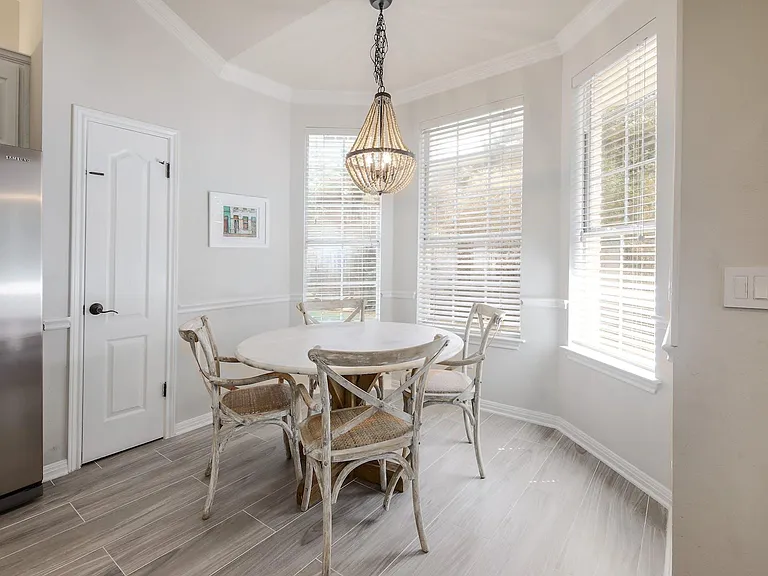 9935 Barbrook Dr — Photo 13