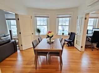 14 Colbourne Cres #1, Brookline, MA 02445