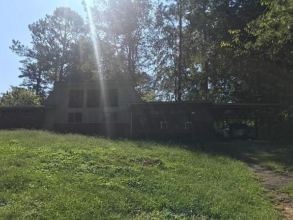 Front view of Allen Cir