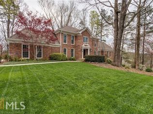 7990 Innsbruck Dr, Sandy Springs, GA 30350