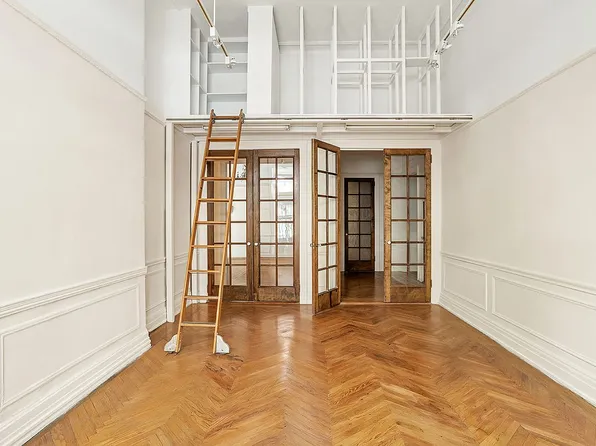885 W End Ave, New York, NY 10025