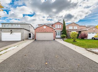3 Hawkway Ct, Brampton, ON L6Y 4K7