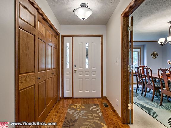 5th image of 2321 Larchdale Dr