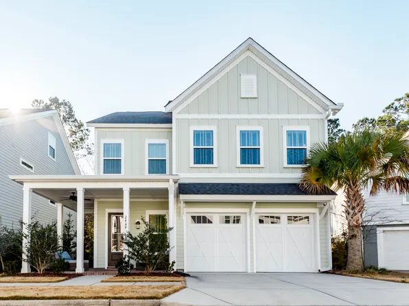 2449 Giles Ln, Mount Pleasant, SC 29466