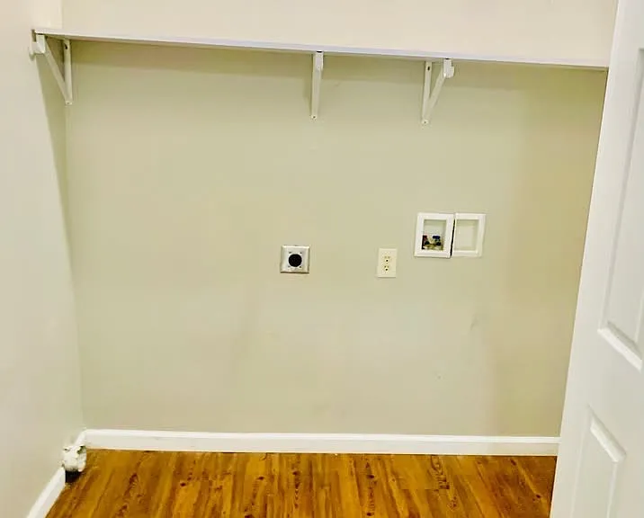 Unit Photo