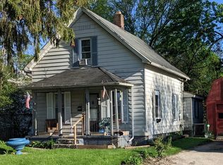 2046 Prairie Ave, South Bend, IN 46613
