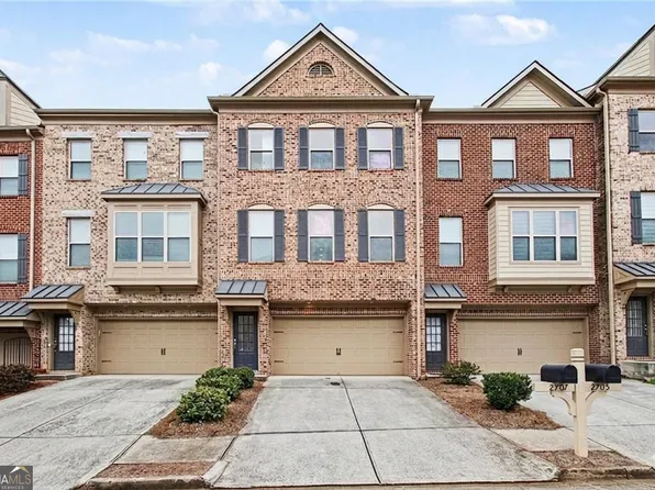 2707 Hallwood Ln, Suwanee, GA 30024