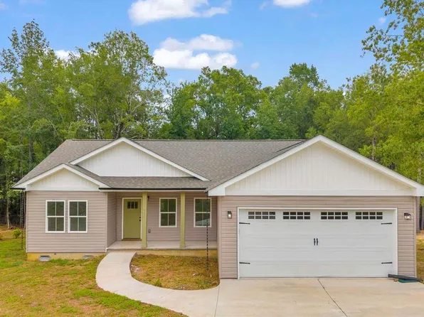 111 Brookside Dr, Prosperity, SC 29127