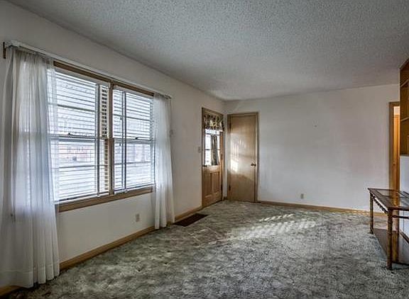 5th image of 10408 E 26th St S