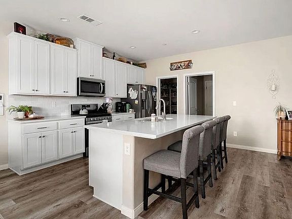 4th image of 9211 Jack Ranch Ct