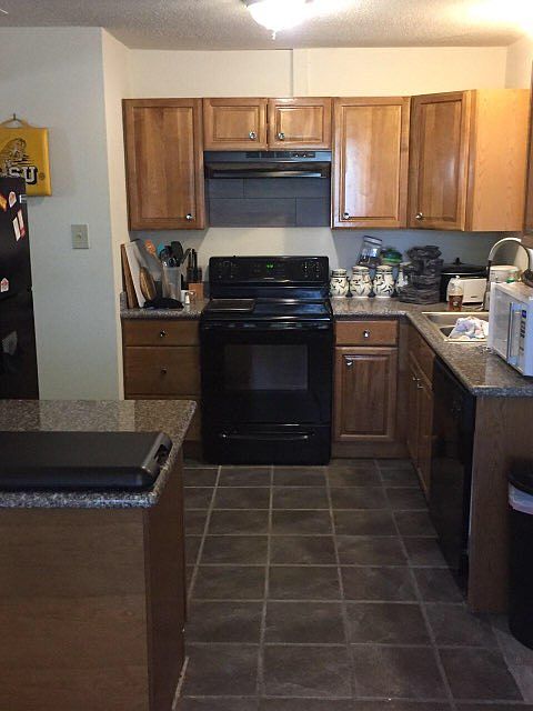 1st image of 14990 S Bolivar Dr
