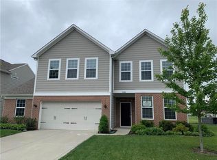 5682 Crowley Pkwy, Whitestown, IN 46075