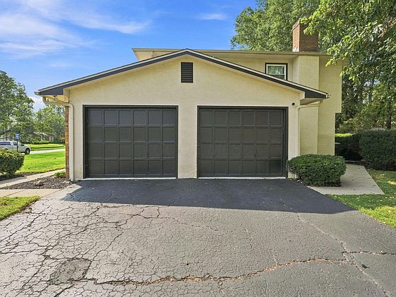 2nd image of 6376 Peach Tree Rd