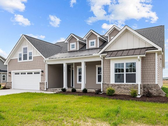 2nd image of 2750 Frances Ct