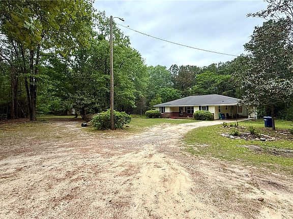 3rd image of 626 Lee Road 17