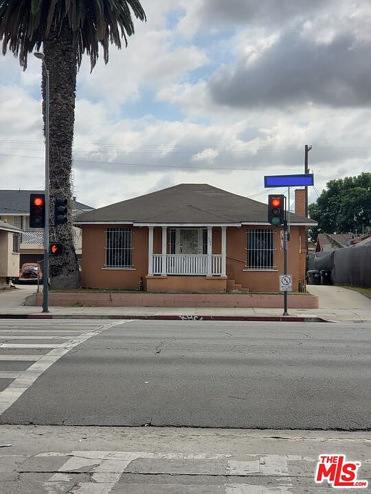 1st image of 1156 W Florence Ave