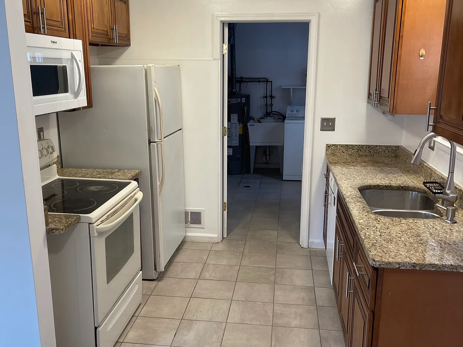 4 bed, 1188 sqft, $1,500 — Photo 3