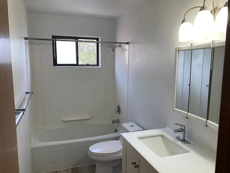 6549 California Ave SW — Photo 30
