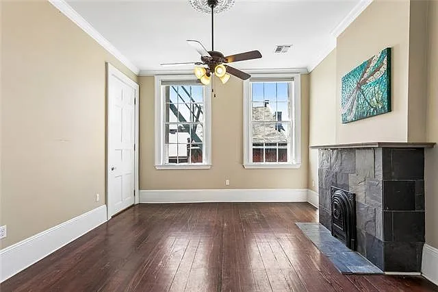 717 Toulouse St #4 — Photo 5