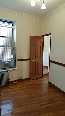 Rented by Keller Williams NYC | media 32