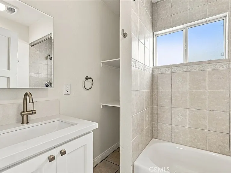 5917 Morrill Ave — Photo 14
