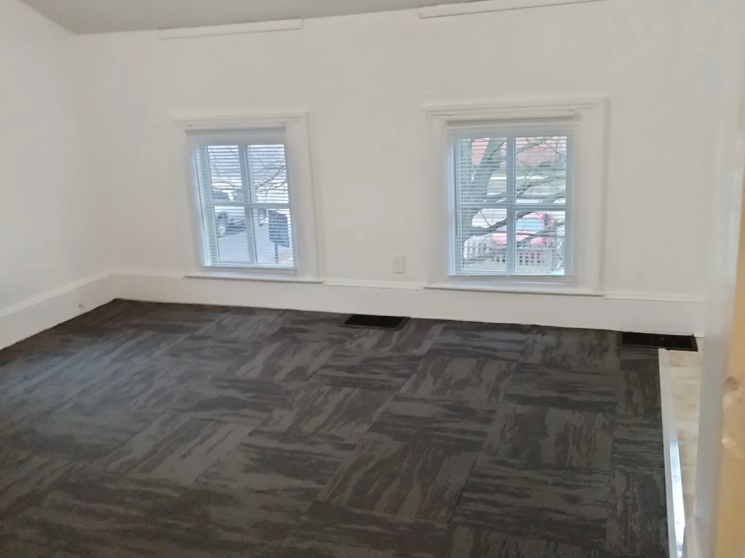 1 bed, $825 — Photo 2