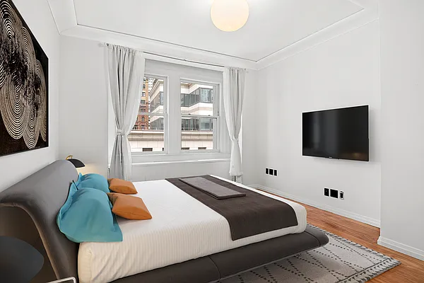Rented by Compass | media 4