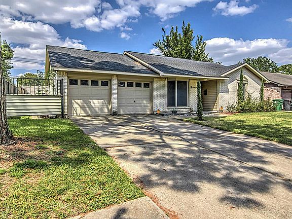 2nd image of 11611 Kirkhollow Dr