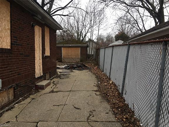 4th image of 1210 Vernon Odom Blvd