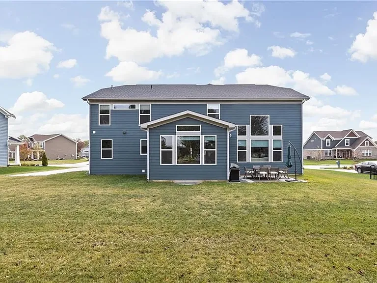 680 Ridge Gate Dr — Photo 33