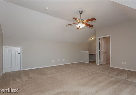 05-MasterBedroom
