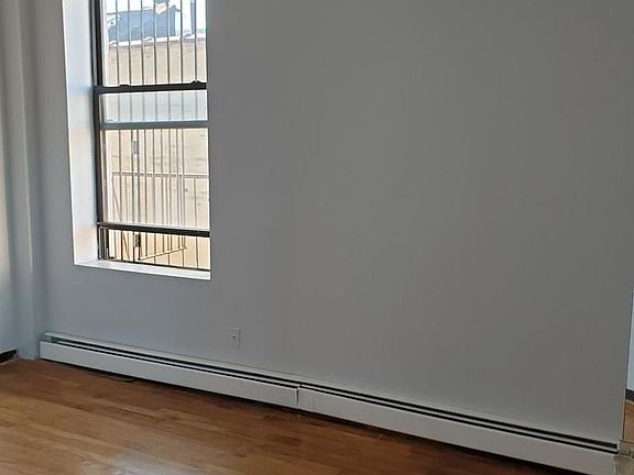 3rd image of 23-34 28th Ave #3C