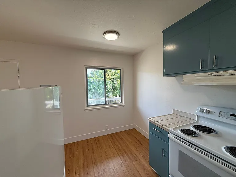 3138 California St #2 — Photo 10