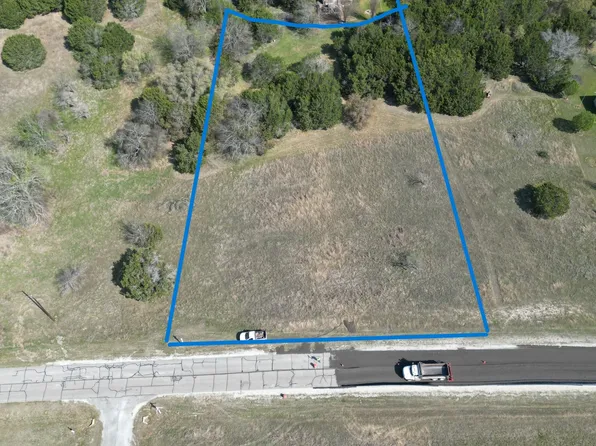 1648 White Bluff Dr, Whitney, TX 76692