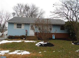 820 N Read Ave, Runnemede, NJ 08078