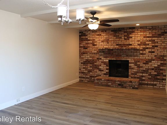 5th image of 243 Alexandria Dr