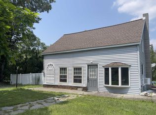 195 Haviland Rd, Poughkeepsie, NY 12601