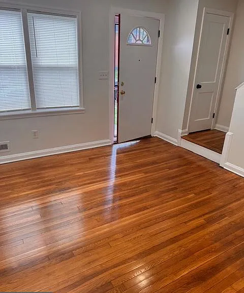 1090 Cameron Rd — Photo 6
